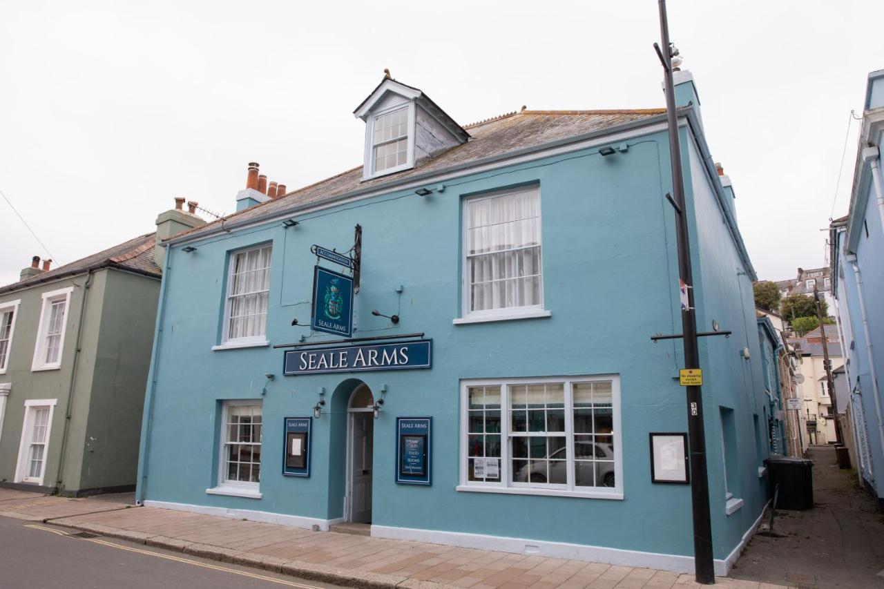 Hotel The Seale Arms à Dartmouth Extérieur photo