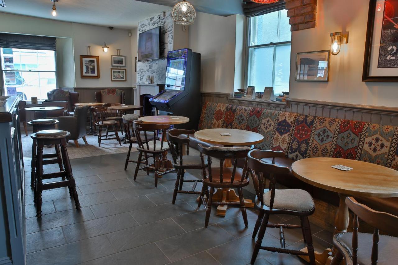 Hotel The Seale Arms à Dartmouth Extérieur photo