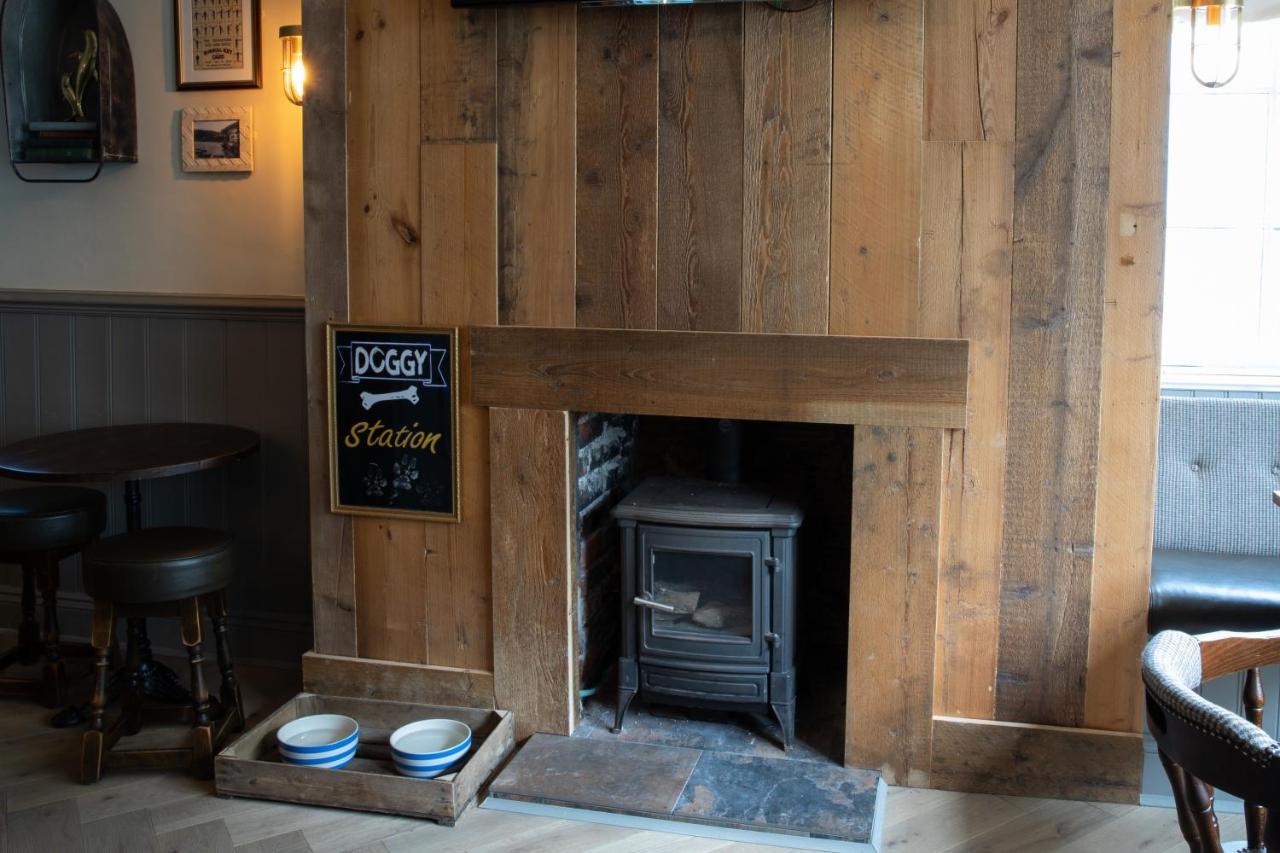 Hotel The Seale Arms à Dartmouth Extérieur photo